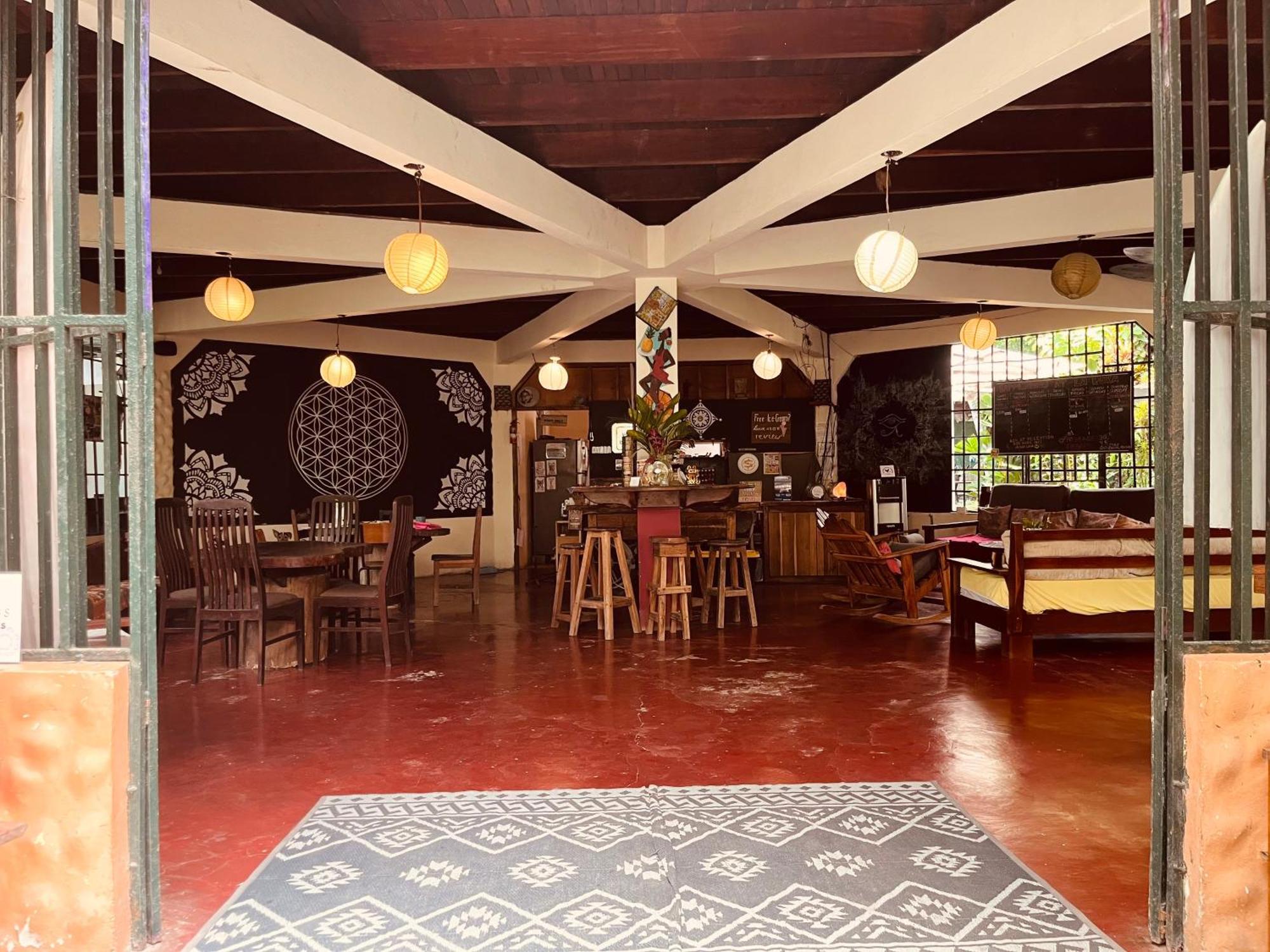 La Ruka Hostel Puerto Viejo de Talamanca Exteriör bild